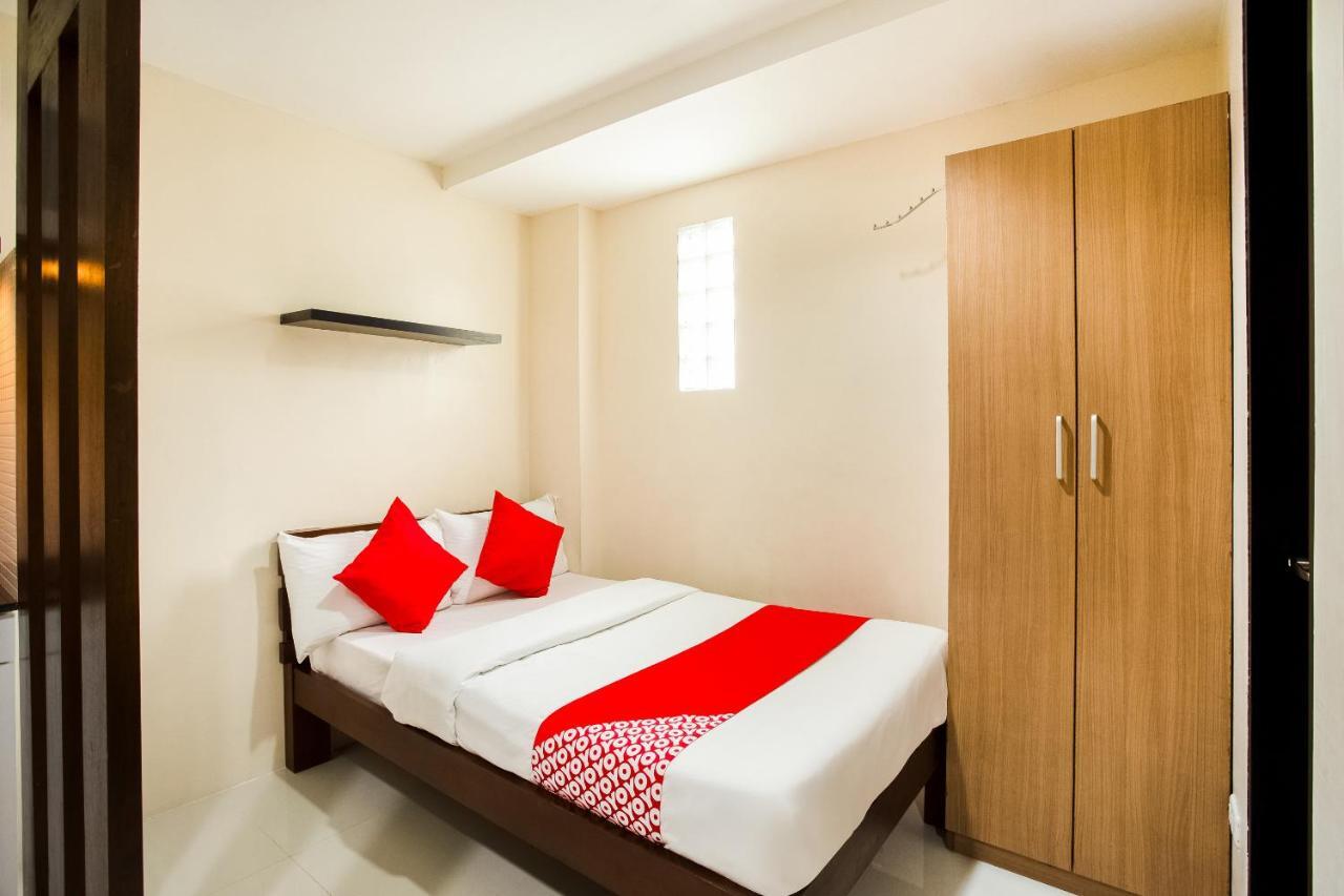 Oyo 199 Solange Apartelle Davao Exterior photo
